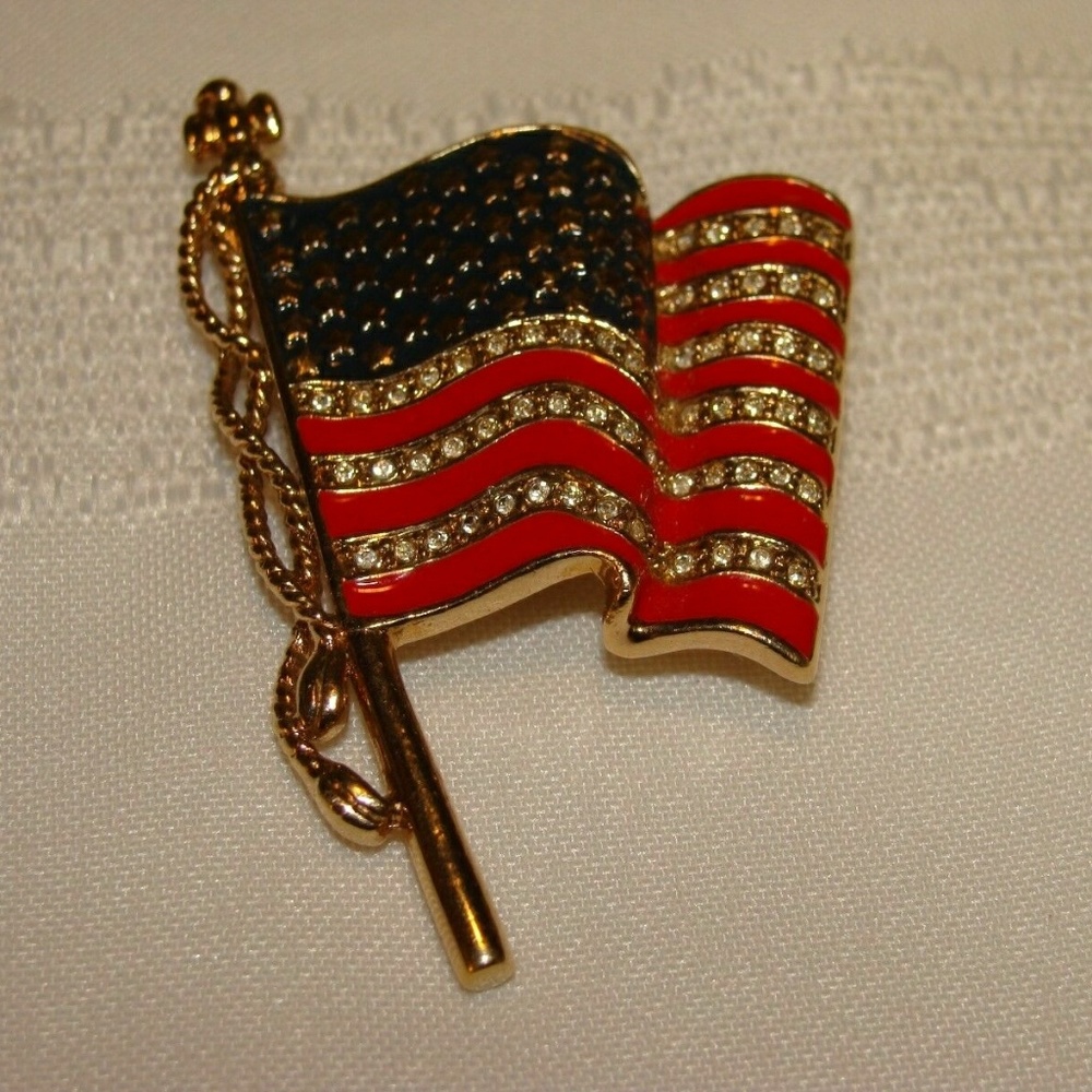 Flag Pen 2011 Remembering